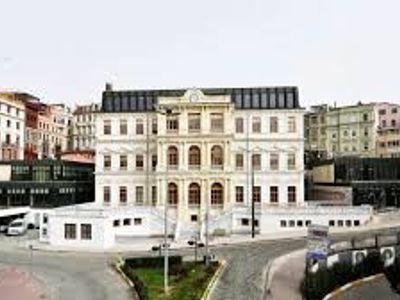 Beyoğlu Belediyesi’nde işçilere yüzde 40 zam