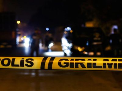 Beyoğlu'nda çıkan yangında 1 kişi hayatını kaybetti