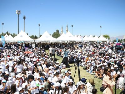 Bilal Erdoğan'dan Yaz Okulları Açıklaması