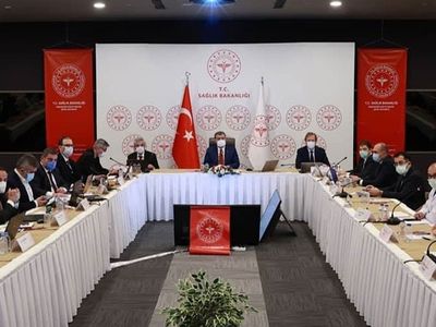 Bilim Kurulu Toplandı! Kısıtlamalar Gelecek mi?