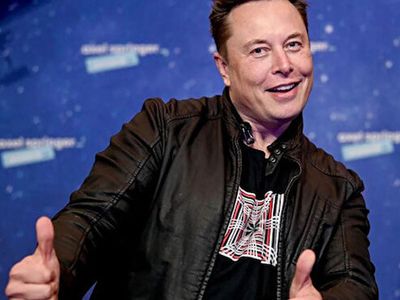 Binlerce kullanıcı Twitter'ı terk etmeye başladı: Elon Musk geleceğimizi etkilemek istiyor!