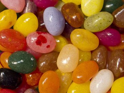 Bir değil iki değil! Jelibonun zararları saymakla bitmiyor! Kanserin bir numaralı dostu jelibonun içindekileri duyunca çok şaşıracaksınız!