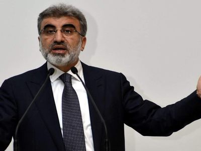 Bir dönem bakanlık yapmıştı: Taner Yıldız hastaneye kaldırıldı