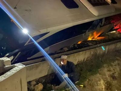 Adana'da otobüs kazası! Onlarca yolcunun yaralandığı açıklandı