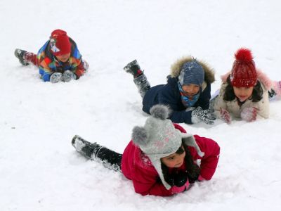 Birçok ilimizde okullar tatil edildi! İşte eğitime kar arası verilen iller