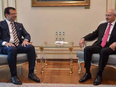 Birleşe birleşe kazanacağız demişlerdi: CHP seçim hezimeti sonrası dağılma sürecine girdi