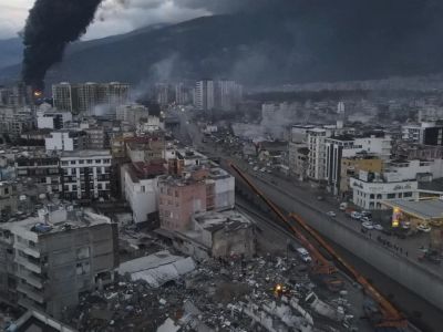 BM yetkilileri uyarıyor: İsrail'in Gazze'deki BM okullarını hedef alan saldırıları