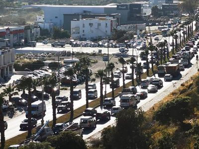 Bodrum’da 3 Günlük Kısıtlama Öncesi Araç Trafiği Oluştu