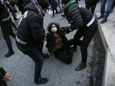 Boğaziçi Üniversitesi'nde Gerçekleşen Olayla İlgili Gözaltılar Gerçekleşti