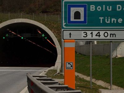 Bolu dağı İstanbul yönü trafiğe kapalı mı, kaç gün kapalı kalacak? Bolu Dağı Tüneli İstanbul yönü trafiğe kapandı
