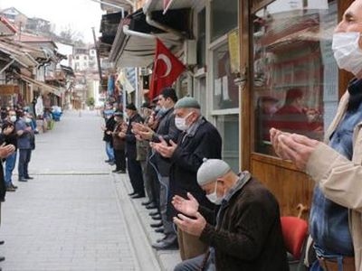 Bolu'da 700 Yıllık Gelenek Devam Ediyor