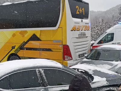 Bolu’da yoğun kar zincirleme kazaya neden oldu: Çok sayıda yaralı var