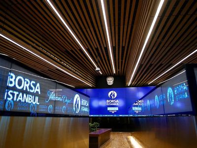 Borsa İstanbul rekor tanımıyor: BIST 100 endeksi tarihi zirvesini yeniledi