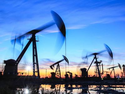 Brent petrol düşüşe geçti: Akaryakıt fiyatlarında indirim beklentisi