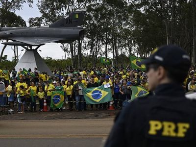 Brezilya’da seçim yankıları sürüyor: Bolsonaro destekçileri darbe çağrısı yaptı