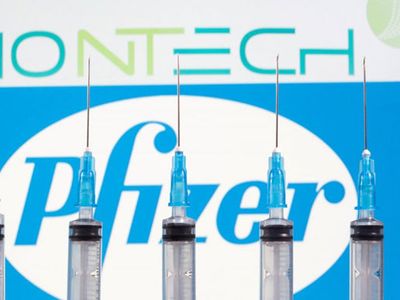 Bu Ay Türkiye'ye Gelecek BioNTech Aşısı, Yüzde 94,5 Koruyucu