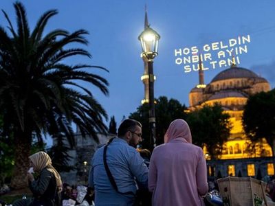 Bu yıl asgari fitre ne kadar? Diyanet İşleri Başkanı Erbaş merak edilenleri cevapladı