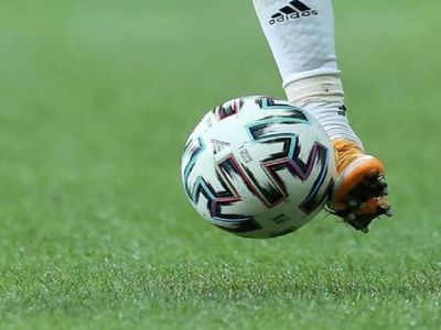 Bugün hangi maçlar var? Kimin maçı var? Süper Lig, İngiltere Ligi maçı var mı? 8 Ocak Pazar maç programı