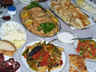 Bugün iftarda ne pişirsem? 14. Gün iftar menüsü 15 Nisan 2022 Cuma