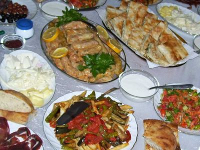Bugün iftarda ne pişirsem? 16. Gün iftar menüsü 17 Nisan 2022 Pazar