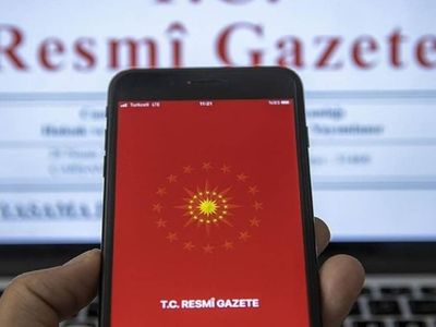 Bugün yapılan atamalar: Cumhurbaşkanlığı kararı resmi gazetede! Hangi bakanlıklara atama yapıldı?