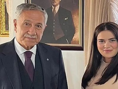 Bülent Arınç'ın yeğeni Ezgi Akgün Biber kim? Hangi partiden siyasete atıldı?