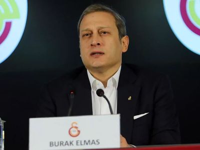 Bülent Timurlenk'ten Galatasaray Başkanı Burak Elmas'a yönelik sert eleştiriler geldi!