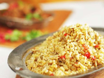 Bulgur yemek gaz yapar mı? Bulgur tüketimi ishale ya da kabızlığa yol açar mı? Bulgur yemenin bağırsaklara faydaları ve zararları
