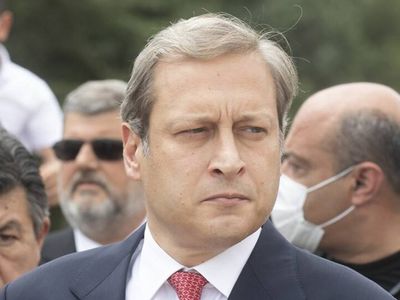 Burak Elmas, hiçbir Türk takımının Avrupa kupalarına gidemeyeceğini iddia etti!