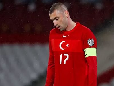 Burak Yılmaz Koronavirüse Yakalandı!