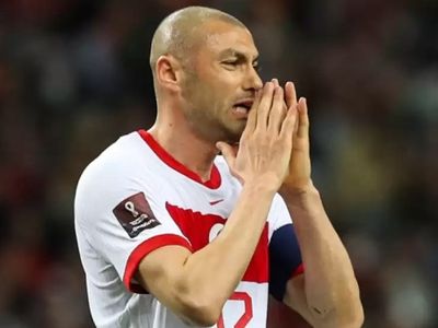 Burak Yılmaz, Portekiz maçında kaçırdığı penaltı nedeniyle hala şok içerisinde olduğunu ve sabaha kadar uyuyamadığını söyledi