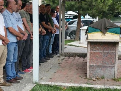 Bursa'da Havuzda Fenalaşan Çocuğun Cenazesi Defnedildi