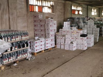 Bursa'da Kaçak İçki Operasyonu Gerçekleşti: 4 Gözaltı