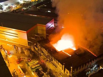 Bursa'da Kimyasal Fabrikada Yangın: Fabrika Kullanılamaz Hale Geldi!