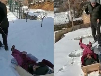 Bursa'nın Osmangazi İlçesinde Bir Köy Muhtarı Engelli Kız İçin Kızak Yaptı!