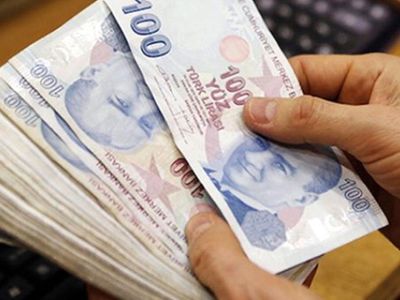 Büyükannelere müjde! Hesaplarına 425 lira yatırılıyor!
