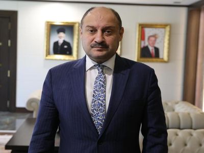 Büyükşehir Belediye Başkanı, Partisinden İstifa Etti