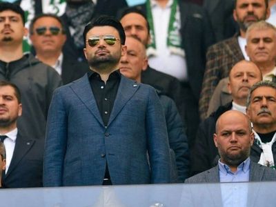 Bursaspor Başkanı Enes Çelik'ten birlik ve destek çağrısı