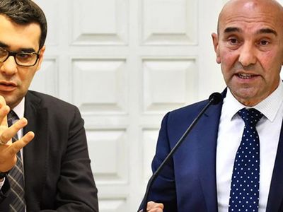 Çakma Sosyalist Enver Aysever, Tunç Soyer'e Tazminat Davası Açtı