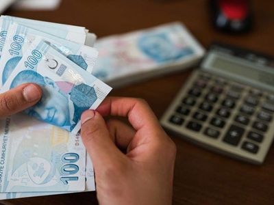 Çalışan annelere çok sayıda destek geliyor: Erken emeklilik yolu açılacak