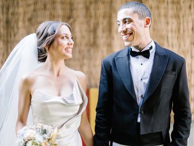 Can Bonomo ve Öykü Karayel İlk Bebeklerini Kucaklarına Aldı!