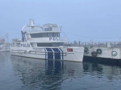 Çanakkale Boğazı’nda fırtına: Çift yönlü gemi geçişi kapatıldı