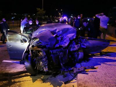 Çanakkale'de Korkutan Kaza! 1 Polis Ve 1 Astsubay Şehit Oldu