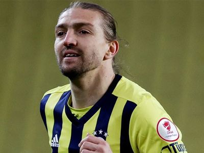 Caner Erkin Takıma Geri Döndü!