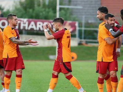 Galatasaray FK Pardubice maçını canlı izle Spor Smart - GS FK Pardubice maçı canlı yayın takip linki