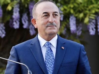 Çavuşoğlu: Atina'ya Pozitif Gündemle Gidiyoruz