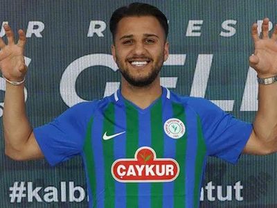 Çaykur Rizespor, Beşiktaş'tan Kerem Kalafat'ı transfer etti! Yapılan anlaşma futbolseverlerin ilgisini çekti