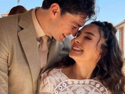 Cedi Osman ve Ebru Şahin’in en mutlu günü: Ünlü çiftin nikahından ilk anlar
