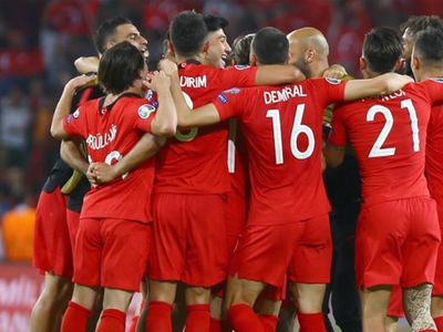 Celta Vigo Forması Giyen Okay Yokuşlu, La Liga'ya Röportaj Verdi!