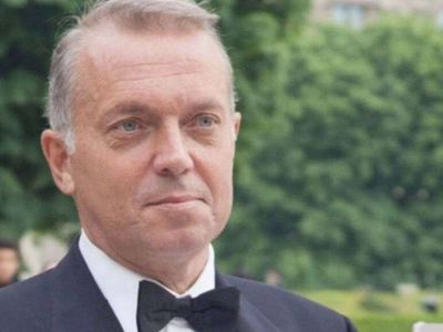 Cem Uzan Cumhurbaşkanı adayı mı oluyor? Cem Uzan Cumhurbaşkanı adayı mı oldu? Cem Uzan açıklama geldi